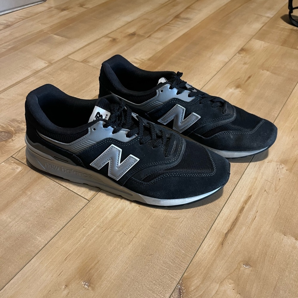 New Balance 997